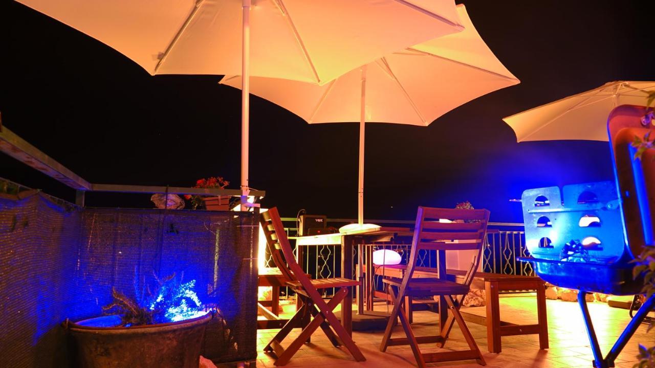 La Terrazza Sul Lago Turano Castel di Tora Bagian luar foto