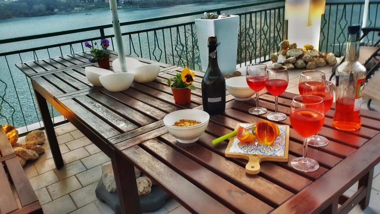 La Terrazza Sul Lago Turano Castel di Tora Bagian luar foto